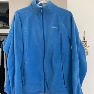 Women’s XL Blue Columbia Fleece